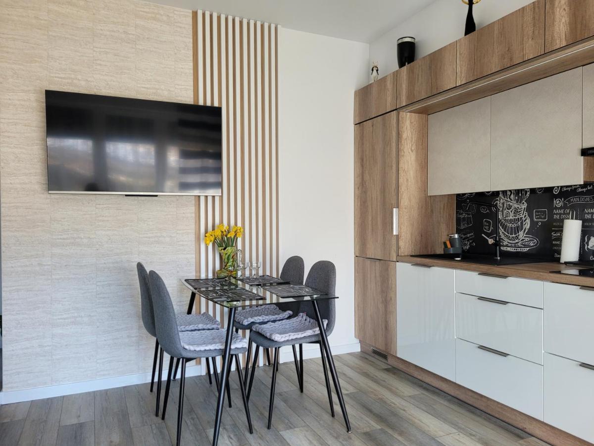 Apartament Nina Еленя-Гура Экстерьер фото